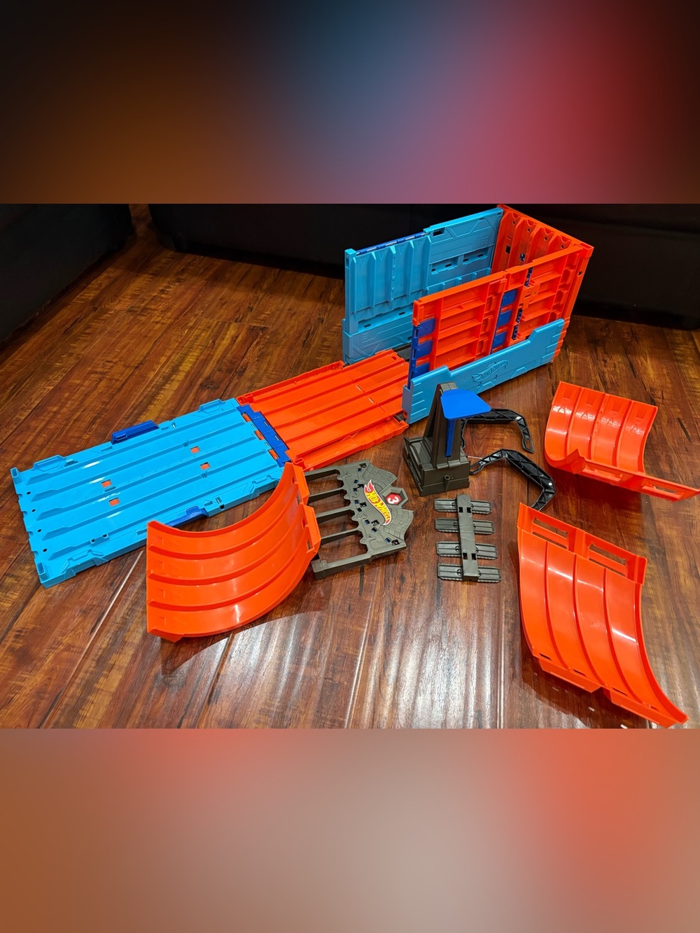 Hot Wheels Toy Car Track Set